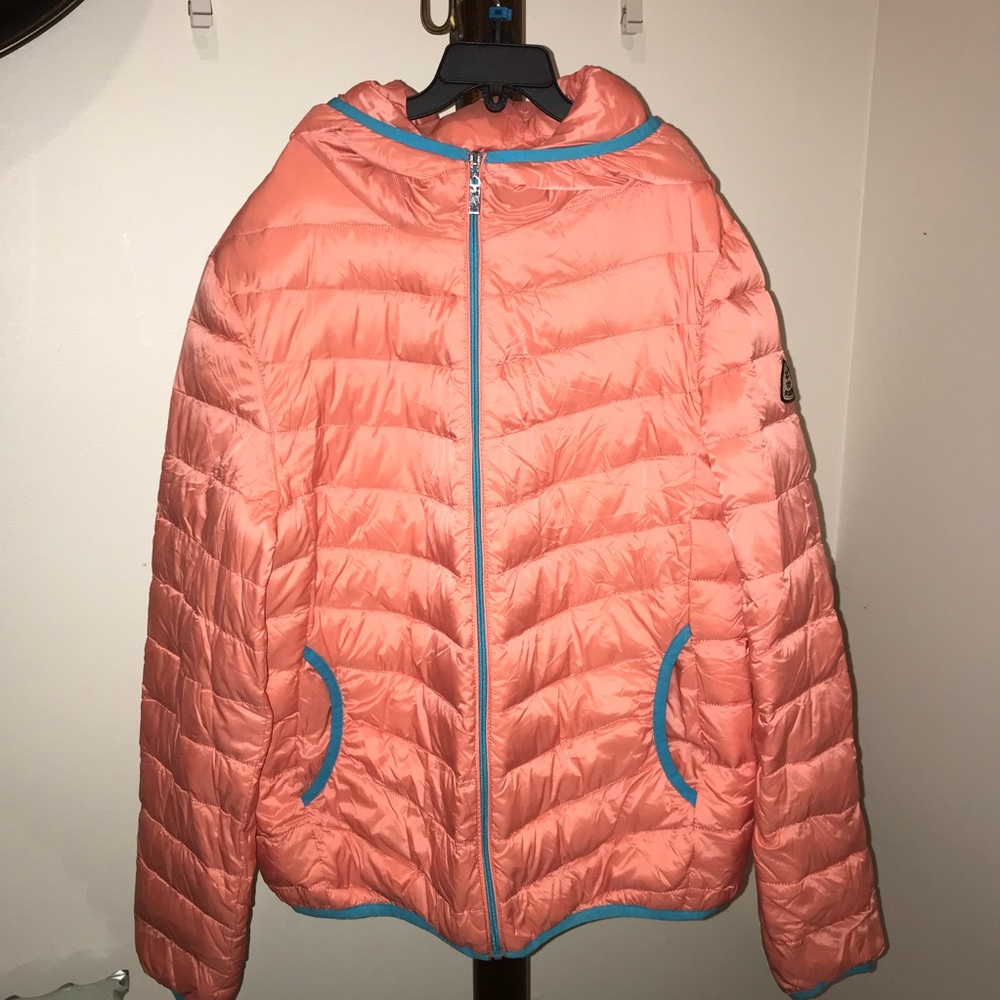 Bosideng lightweight packable hoodie jacket